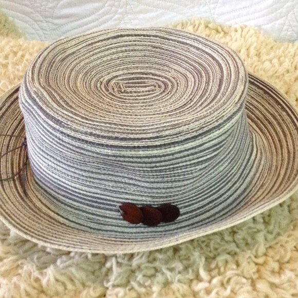 Croft & Barrow Fedora style Hat; Lightweight, Versatile, Avant Garde, Poly/Nylon - Picture 1 of 4